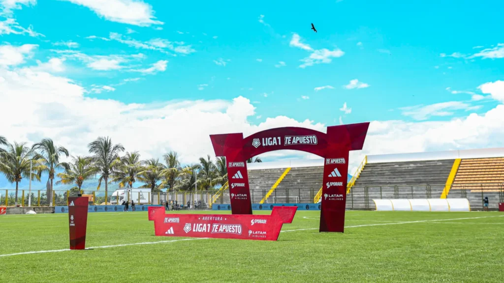 Estadio Complejo Juan Pablo II