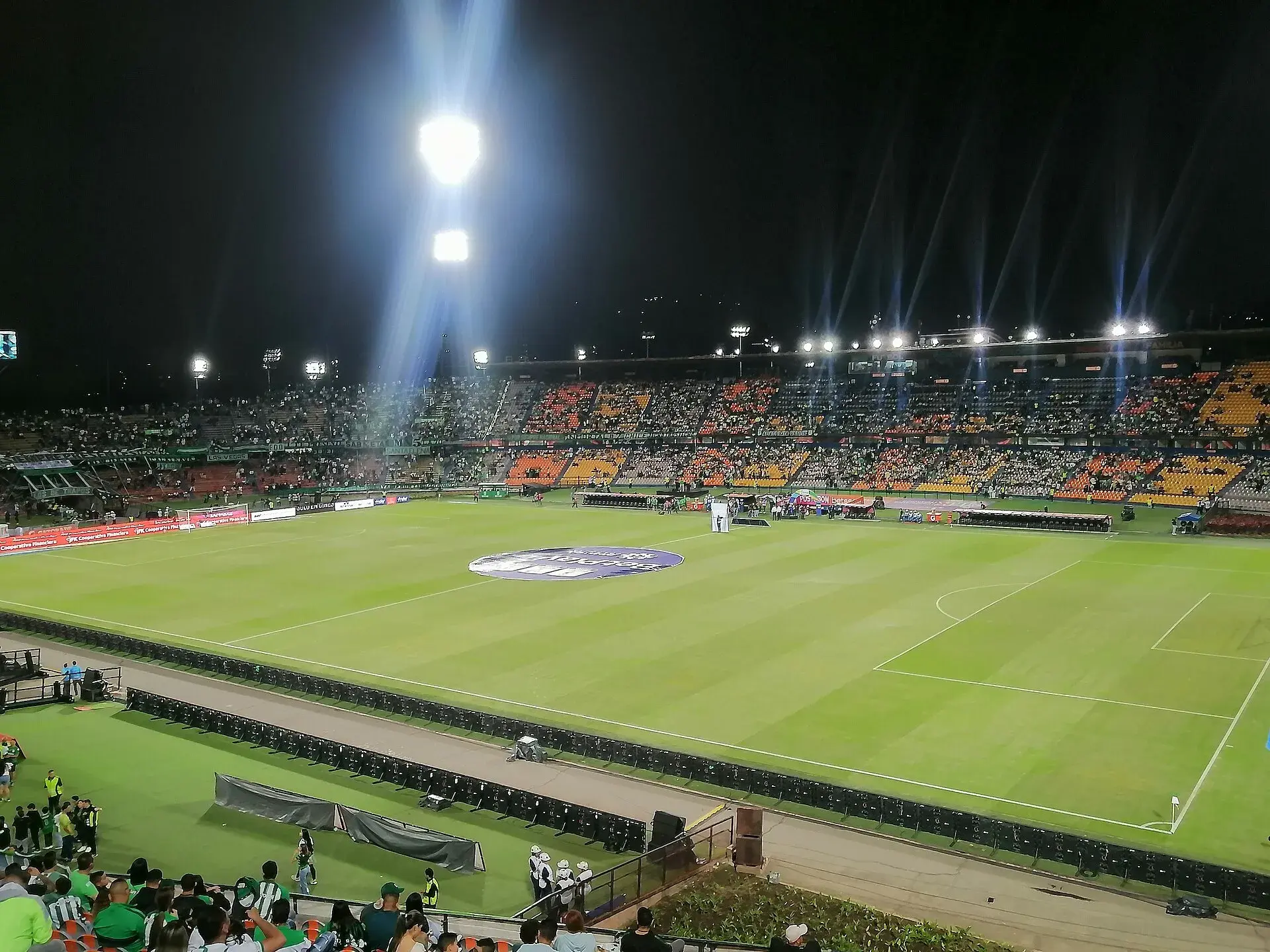 Estadio. Atlético Nacional contra Bucaramanga
