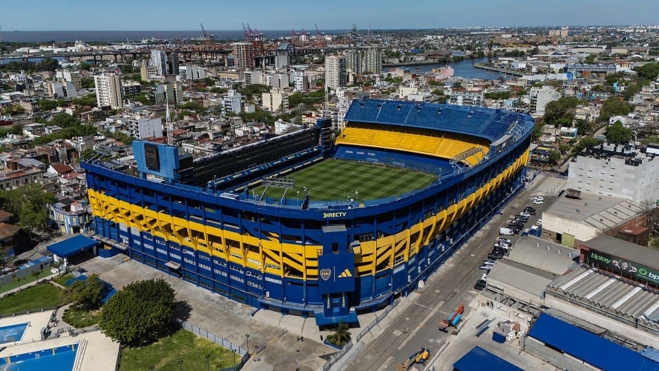Estadio Alberto J, Armando