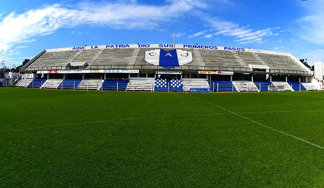 Estadio Parque Artigas(Juventud)