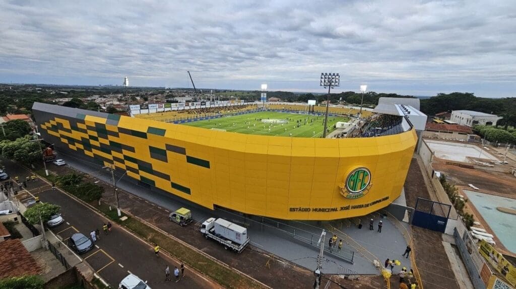 Mirassol contra Bragantino se enfrentan en el Estadio Maiao