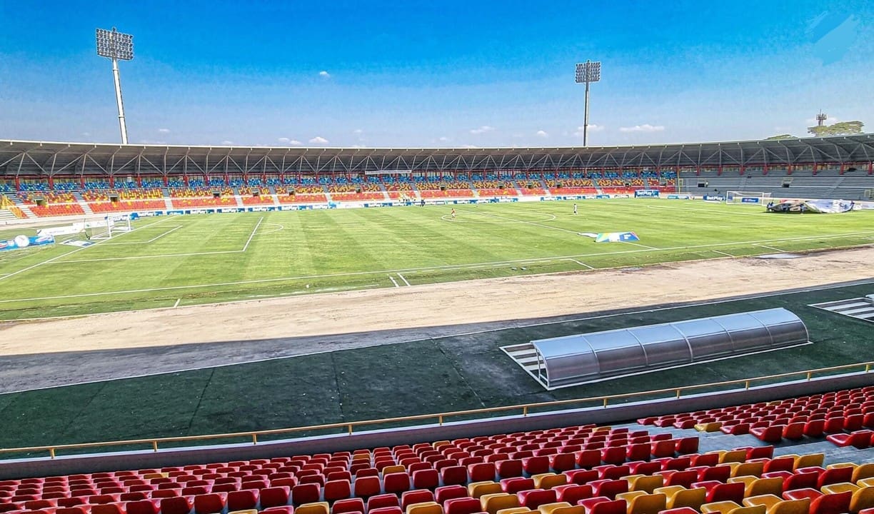 Estadio. Llaneros contra Once Caldas