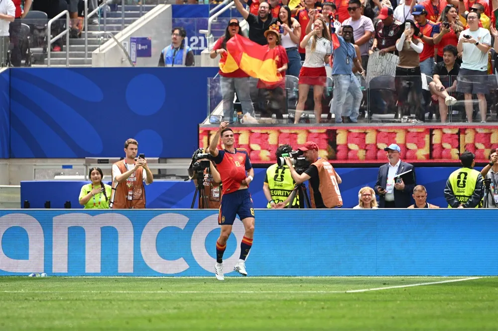 Fabián Ruiz celebra su gol en el partido donde España eliminó a Bélgica y avanzó a semifinales del Mundial 2026. Fabián Ruiz celebra su gol en el partido donde España eliminó a Bélgica y avanzó a semifinales del Mundial 2026.