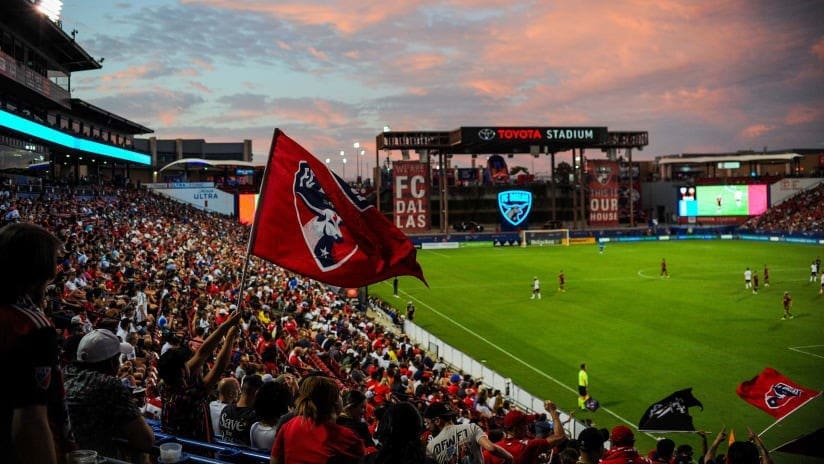Estadio Dallas contra San Diego