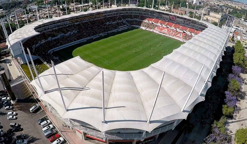 Estadio. Necaxa contra Atlético San Luis
