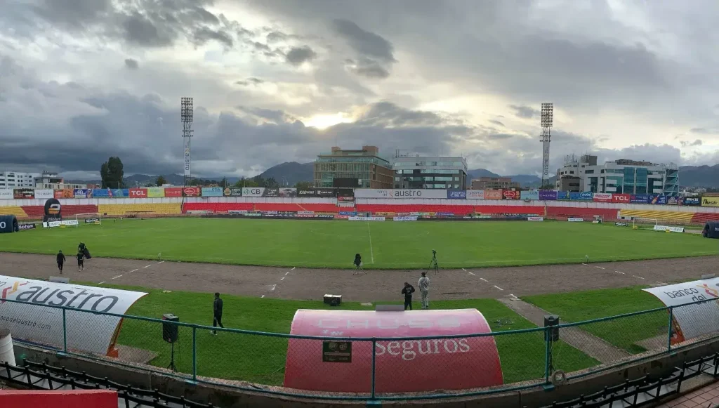 estadio deportivo cuenca ligapro ecuador