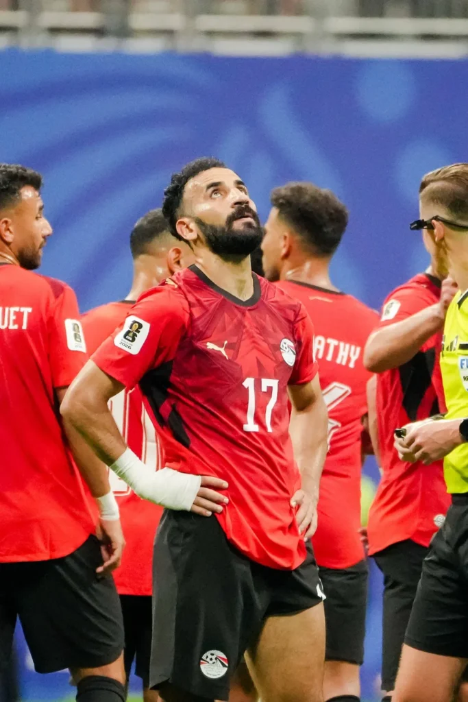 Mohanad Lasheen se lamenta tras la eliminación de Egipto ante Argentina en el Mundial 2026.