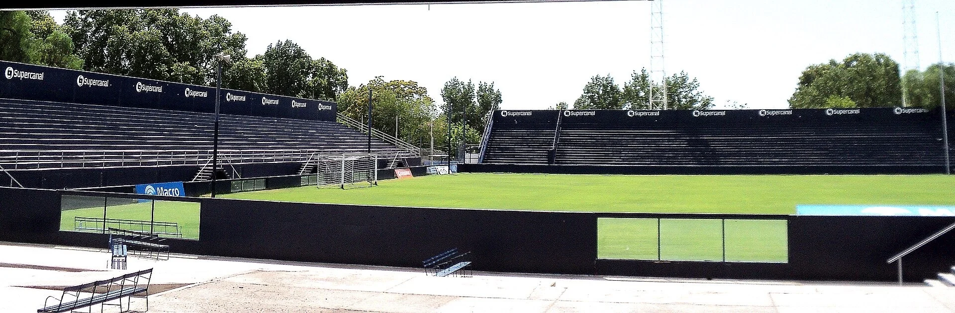 Estadio. Independiente Rivadavia contra Unión